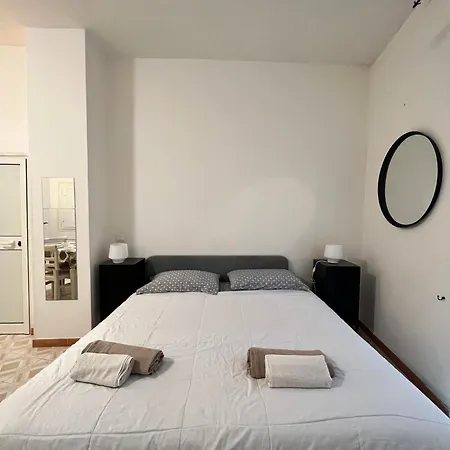 Apartment Appartamentino Nel Chiasso Monopoli